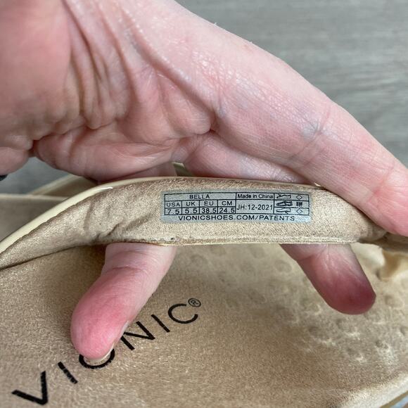 Vionic Cream Tan Bella II Thong Sandal Sz.7.5 - Picture 11 of 13